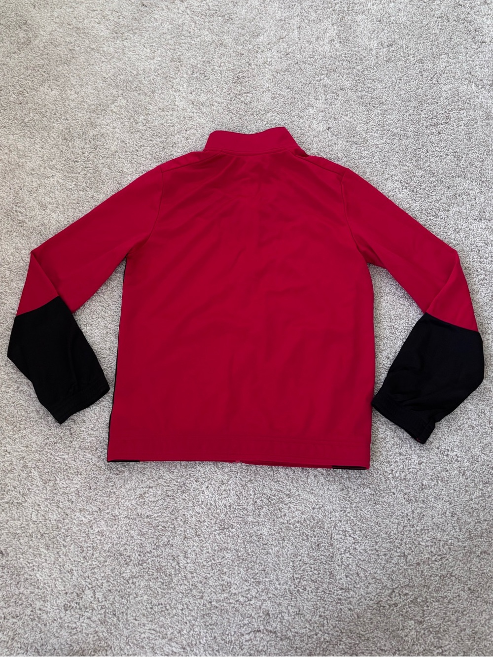 Tracksuit - Picture 3 of 7